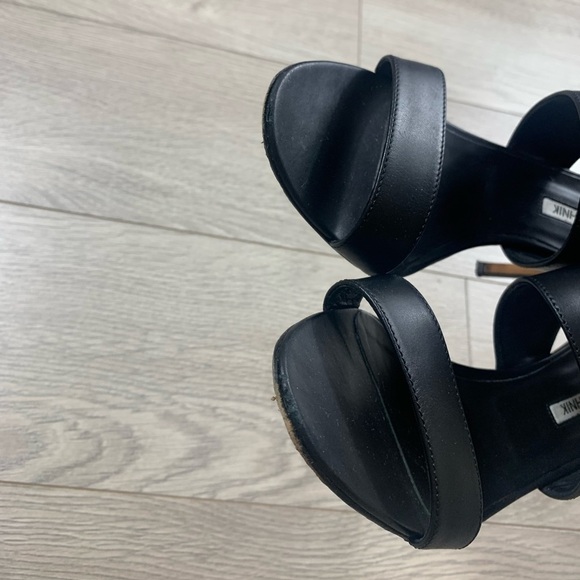 Manolo Blahnik Black Leather Slingback Sandals - Picture 9 of 14